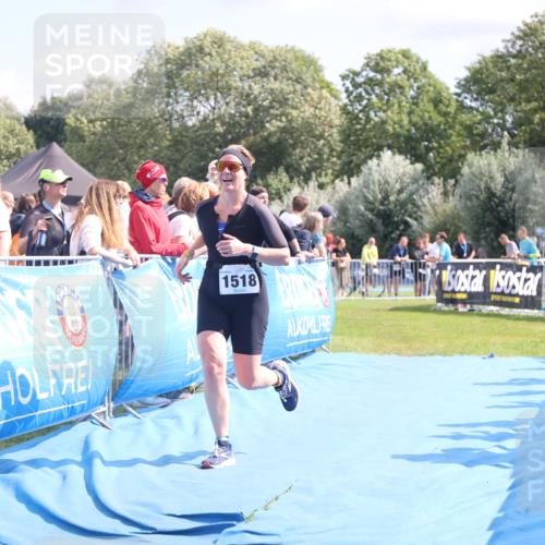 25.08.2024 - Elbe Triathlon Hamburg H.Heesch http://msf.ph/oto/6881479 25.08.2024 11:56:58 Ziel 788, 1518 meine-sportfotos.de