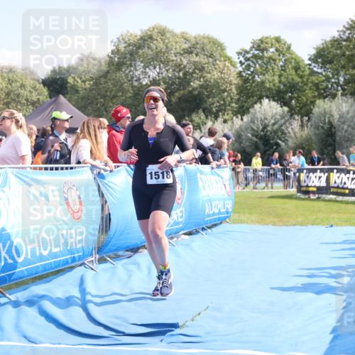 25.08.2024 - Elbe Triathlon Hamburg H.Heesch http://msf.ph/oto/6881485 25.08.2024 11:56:59 Ziel 788, 1492, 1518 meine-sportfotos.de