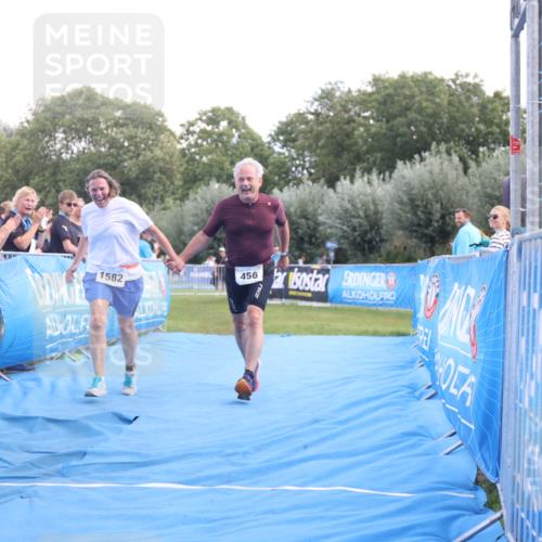 25.08.2024 - Elbe Triathlon Hamburg H.Heesch http://msf.ph/oto/6881488 25.08.2024 12:34:35 Ziel 456, 1582 meine-sportfotos.de
