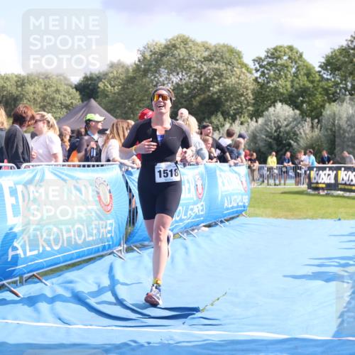 25.08.2024 - Elbe Triathlon Hamburg H.Heesch http://msf.ph/oto/6881491 25.08.2024 11:56:59 Ziel 788, 1492, 1518 meine-sportfotos.de
