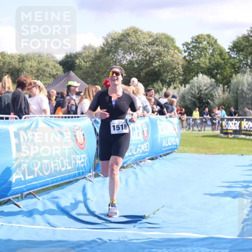 25.08.2024 - Elbe Triathlon Hamburg H.Heesch http://msf.ph/oto/6881493 25.08.2024 11:56:59 Ziel 788, 1492, 1518 meine-sportfotos.de