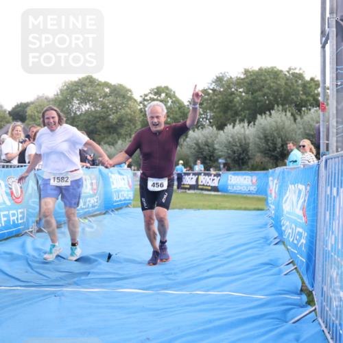 25.08.2024 - Elbe Triathlon Hamburg H.Heesch http://msf.ph/oto/6881496 25.08.2024 12:34:35 Ziel 456, 1582 meine-sportfotos.de