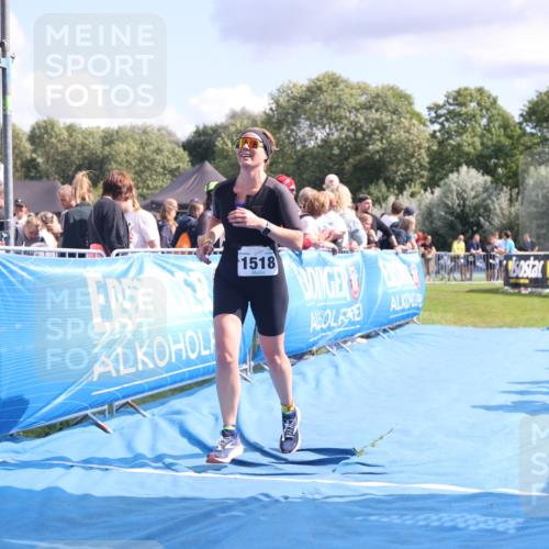 25.08.2024 - Elbe Triathlon Hamburg H.Heesch http://msf.ph/oto/6881502 25.08.2024 11:56:59 Ziel 788, 1492, 1518 meine-sportfotos.de