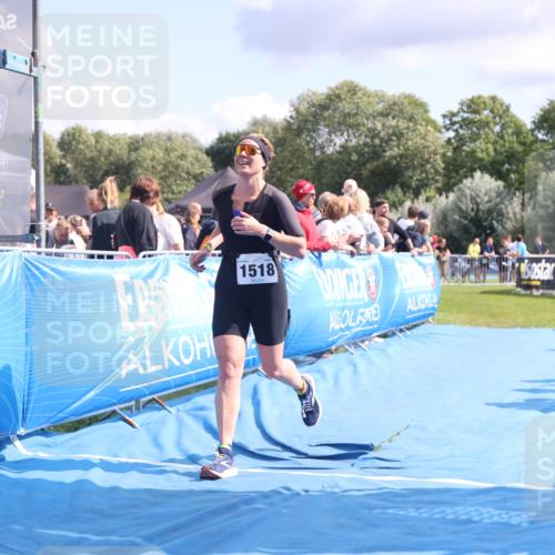 25.08.2024 - Elbe Triathlon Hamburg H.Heesch http://msf.ph/oto/6881506 25.08.2024 11:56:59 Ziel 788, 1492, 1518 meine-sportfotos.de