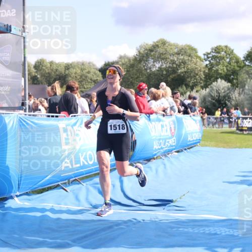 25.08.2024 - Elbe Triathlon Hamburg H.Heesch http://msf.ph/oto/6881508 25.08.2024 11:56:59 Ziel 788, 1492, 1518 meine-sportfotos.de