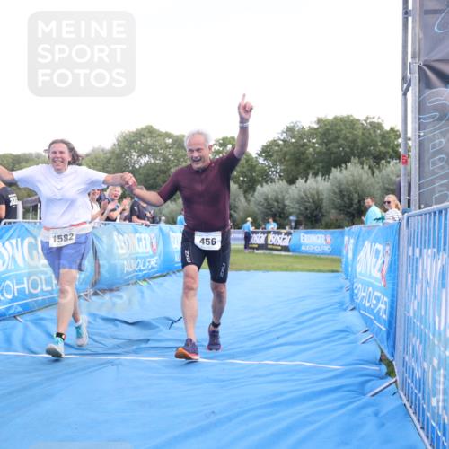 25.08.2024 - Elbe Triathlon Hamburg H.Heesch http://msf.ph/oto/6881515 25.08.2024 12:34:36 Ziel 456, 1582 meine-sportfotos.de