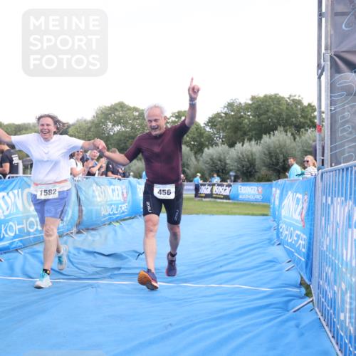 25.08.2024 - Elbe Triathlon Hamburg H.Heesch http://msf.ph/oto/6881517 25.08.2024 12:34:36 Ziel 456, 1582 meine-sportfotos.de
