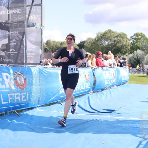 25.08.2024 - Elbe Triathlon Hamburg H.Heesch http://msf.ph/oto/6881520 25.08.2024 11:56:59 Ziel 788, 1492, 1518 meine-sportfotos.de