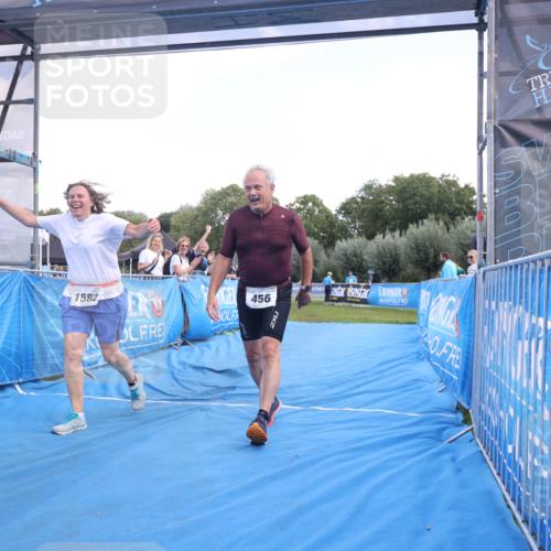 25.08.2024 - Elbe Triathlon Hamburg H.Heesch http://msf.ph/oto/6881533 25.08.2024 12:34:36 Ziel 456, 1582 meine-sportfotos.de