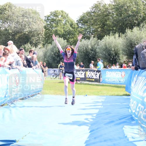 25.08.2024 - Elbe Triathlon Hamburg H.Heesch http://msf.ph/oto/6881534 25.08.2024 11:57:06 Ziel 1492, 1518 meine-sportfotos.de