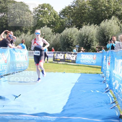 25.08.2024 - Elbe Triathlon Hamburg H.Heesch http://msf.ph/oto/6881540 25.08.2024 12:35:14 Ziel 1738 meine-sportfotos.de