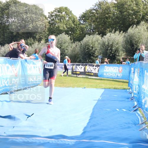 25.08.2024 - Elbe Triathlon Hamburg H.Heesch http://msf.ph/oto/6881550 25.08.2024 12:35:14 Ziel 1738 meine-sportfotos.de
