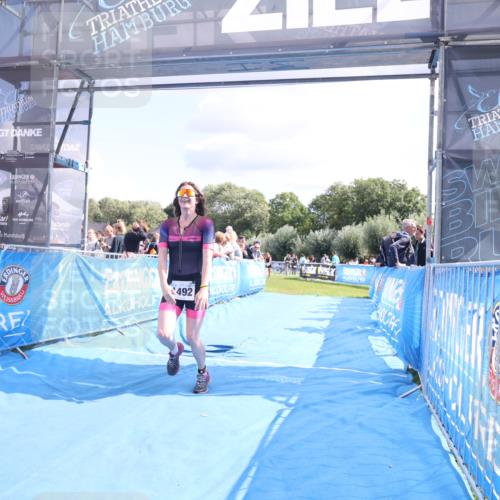25.08.2024 - Elbe Triathlon Hamburg H.Heesch http://msf.ph/oto/6881593 25.08.2024 11:57:08 Ziel 1492 meine-sportfotos.de