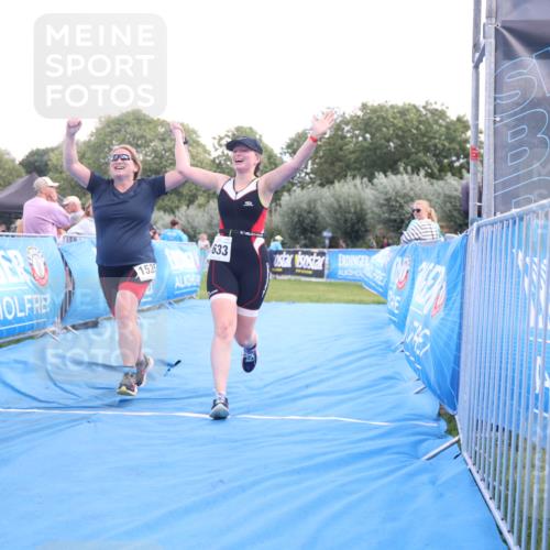 25.08.2024 - Elbe Triathlon Hamburg H.Heesch http://msf.ph/oto/6881612 25.08.2024 12:36:12 Ziel 1535, 1633 meine-sportfotos.de