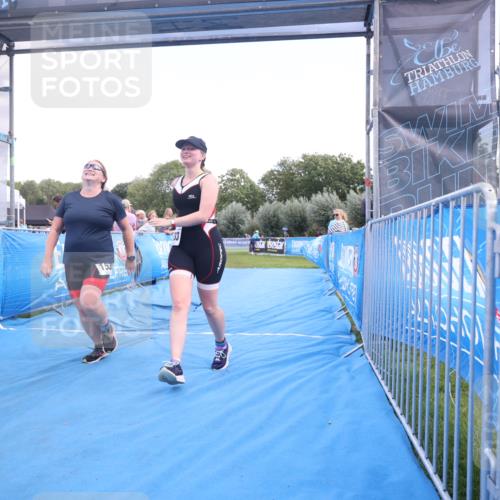 25.08.2024 - Elbe Triathlon Hamburg H.Heesch http://msf.ph/oto/6881639 25.08.2024 12:36:13 Ziel 1535, 1633 meine-sportfotos.de