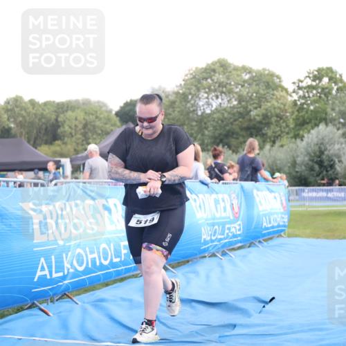 25.08.2024 - Elbe Triathlon Hamburg H.Heesch http://msf.ph/oto/6881647 25.08.2024 12:36:55 Ziel 519 meine-sportfotos.de