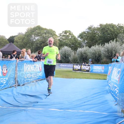 25.08.2024 - Elbe Triathlon Hamburg H.Heesch http://msf.ph/oto/6881706 25.08.2024 12:37:17 Ziel 455 meine-sportfotos.de