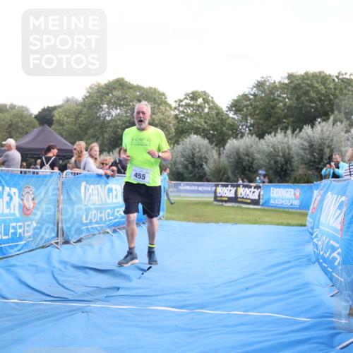 25.08.2024 - Elbe Triathlon Hamburg H.Heesch http://msf.ph/oto/6881714 25.08.2024 12:37:17 Ziel 455 meine-sportfotos.de