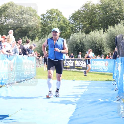 25.08.2024 - Elbe Triathlon Hamburg H.Heesch http://msf.ph/oto/6881715 25.08.2024 11:57:32 Ziel 1426, 1544, 1564, 1694 meine-sportfotos.de