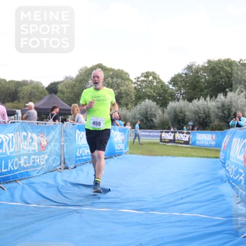 25.08.2024 - Elbe Triathlon Hamburg H.Heesch http://msf.ph/oto/6881719 25.08.2024 12:37:17 Ziel 455 meine-sportfotos.de
