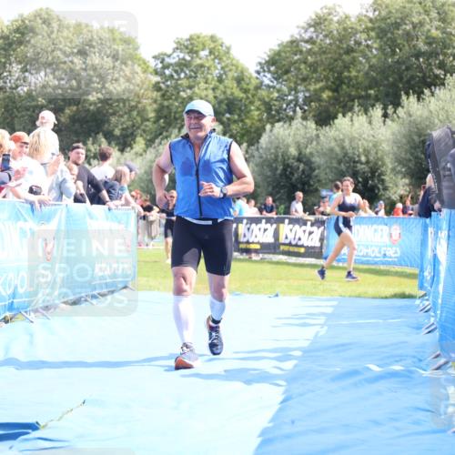 25.08.2024 - Elbe Triathlon Hamburg H.Heesch http://msf.ph/oto/6881720 25.08.2024 11:57:32 Ziel 1426, 1544, 1564, 1694 meine-sportfotos.de