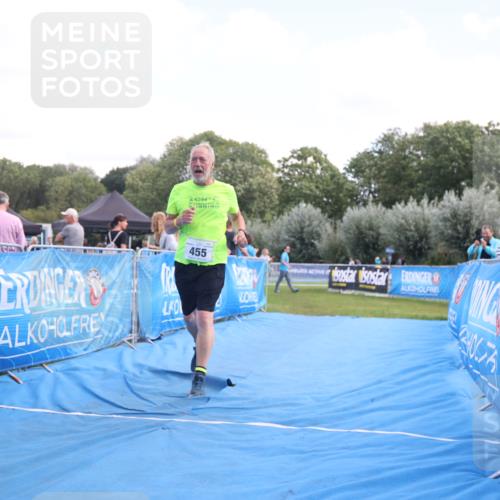 25.08.2024 - Elbe Triathlon Hamburg H.Heesch http://msf.ph/oto/6881721 25.08.2024 12:37:18 Ziel 455 meine-sportfotos.de