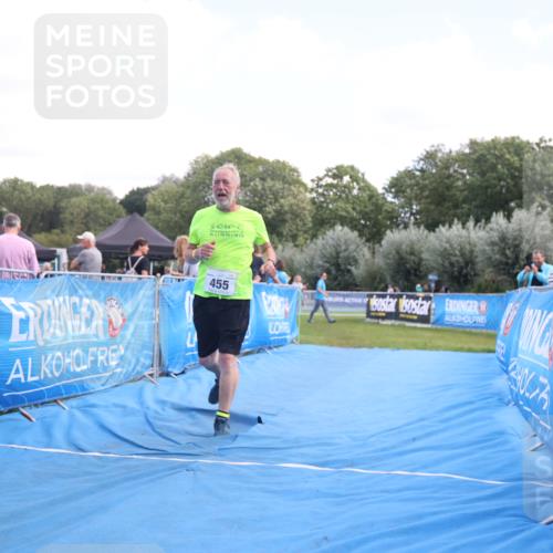 25.08.2024 - Elbe Triathlon Hamburg H.Heesch http://msf.ph/oto/6881723 25.08.2024 12:37:18 Ziel 455 meine-sportfotos.de