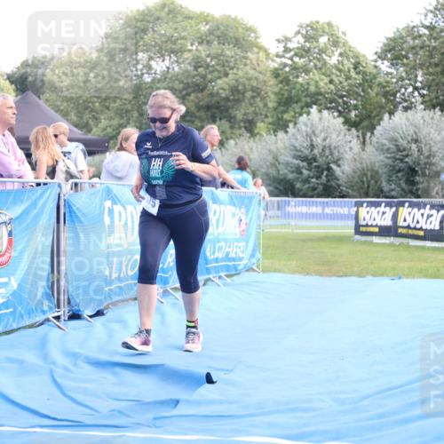 25.08.2024 - Elbe Triathlon Hamburg H.Heesch http://msf.ph/oto/6881747 25.08.2024 12:38:11 Ziel 1675 meine-sportfotos.de