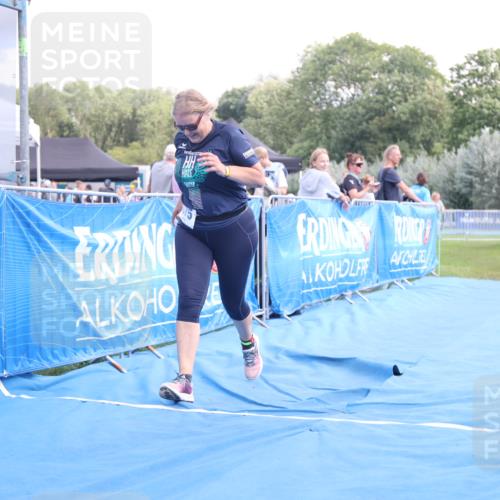 25.08.2024 - Elbe Triathlon Hamburg H.Heesch http://msf.ph/oto/6881763 25.08.2024 12:38:12 Ziel 1675 meine-sportfotos.de
