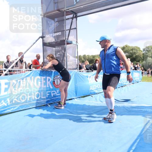 25.08.2024 - Elbe Triathlon Hamburg H.Heesch http://msf.ph/oto/6881781 25.08.2024 11:57:35 Ziel 676, 1426, 1517, 1544, 1564 meine-sportfotos.de