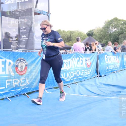 25.08.2024 - Elbe Triathlon Hamburg H.Heesch http://msf.ph/oto/6881791 25.08.2024 12:38:12 Ziel 1675 meine-sportfotos.de