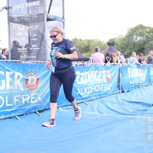 25.08.2024 - Elbe Triathlon Hamburg H.Heesch http://msf.ph/oto/6881794 25.08.2024 12:38:12 Ziel 1675 meine-sportfotos.de