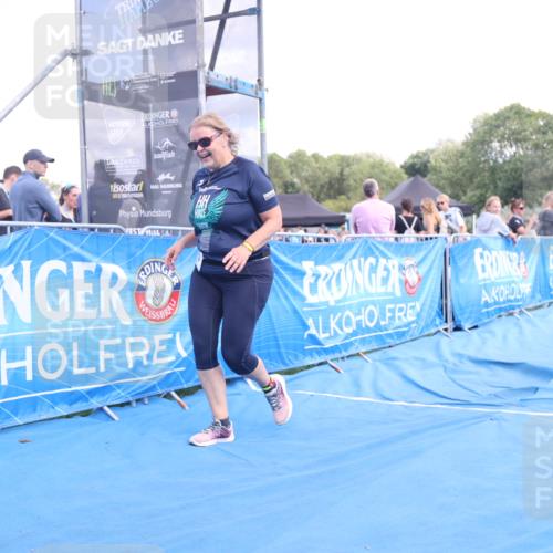 25.08.2024 - Elbe Triathlon Hamburg H.Heesch http://msf.ph/oto/6881797 25.08.2024 12:38:12 Ziel 1675 meine-sportfotos.de