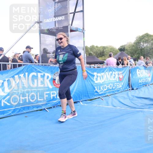 25.08.2024 - Elbe Triathlon Hamburg H.Heesch http://msf.ph/oto/6881803 25.08.2024 12:38:13 Ziel 1675 meine-sportfotos.de