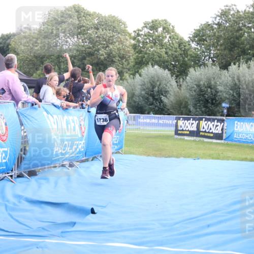 25.08.2024 - Elbe Triathlon Hamburg H.Heesch http://msf.ph/oto/6881816 25.08.2024 12:38:48 Ziel 1736 meine-sportfotos.de