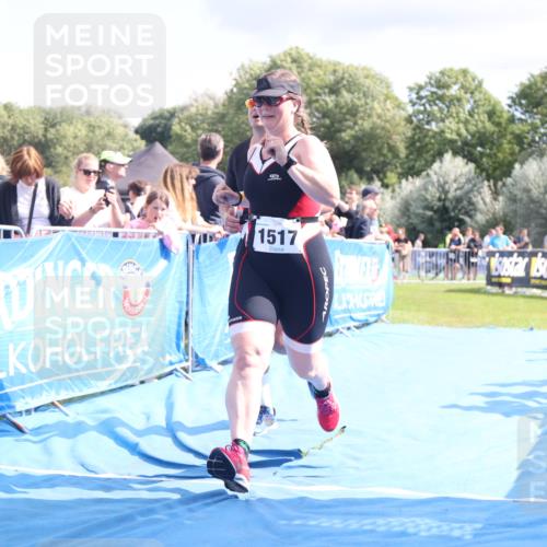 25.08.2024 - Elbe Triathlon Hamburg H.Heesch http://msf.ph/oto/6881860 25.08.2024 11:57:42 Ziel 676, 1517, 1544 meine-sportfotos.de