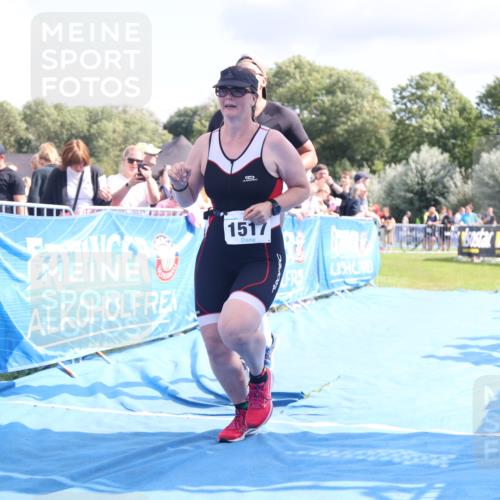 25.08.2024 - Elbe Triathlon Hamburg H.Heesch http://msf.ph/oto/6881868 25.08.2024 11:57:43 Ziel 676, 1517, 1544 meine-sportfotos.de