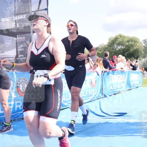25.08.2024 - Elbe Triathlon Hamburg H.Heesch http://msf.ph/oto/6881889 25.08.2024 11:57:43 Ziel 676, 1517, 1544 meine-sportfotos.de