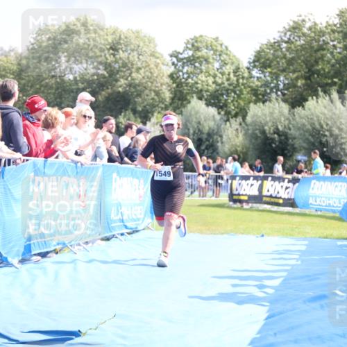 25.08.2024 - Elbe Triathlon Hamburg H.Heesch http://msf.ph/oto/6881909 25.08.2024 11:58:02 Ziel 1549 meine-sportfotos.de