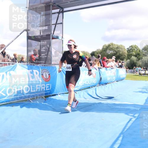 25.08.2024 - Elbe Triathlon Hamburg H.Heesch http://msf.ph/oto/6881964 25.08.2024 11:58:04 Ziel 1475, 1549 meine-sportfotos.de