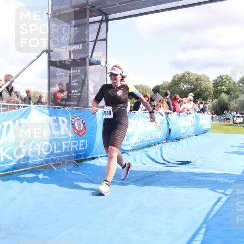 25.08.2024 - Elbe Triathlon Hamburg H.Heesch http://msf.ph/oto/6881968 25.08.2024 11:58:04 Ziel 1475, 1549 meine-sportfotos.de