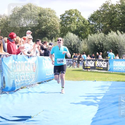25.08.2024 - Elbe Triathlon Hamburg H.Heesch http://msf.ph/oto/6881970 25.08.2024 11:58:10 Ziel 1475, 1549 meine-sportfotos.de