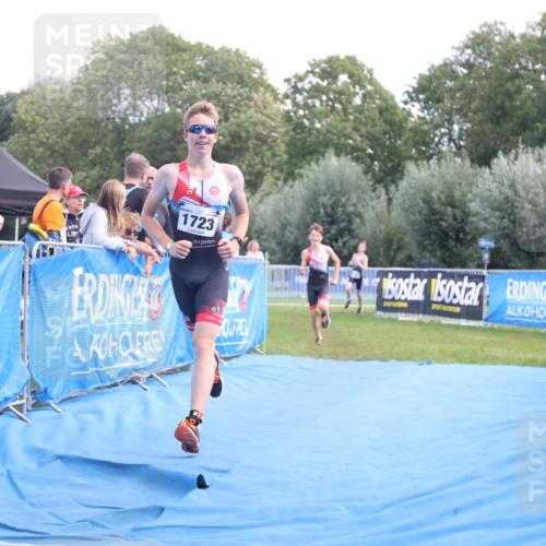 25.08.2024 - Elbe Triathlon Hamburg H.Heesch http://msf.ph/oto/6881986 25.08.2024 12:40:57 Ziel 1723, 1743, 1754, 1759 meine-sportfotos.de
