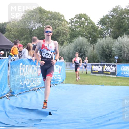 25.08.2024 - Elbe Triathlon Hamburg H.Heesch http://msf.ph/oto/6881988 25.08.2024 12:40:57 Ziel 1723, 1743, 1754, 1759 meine-sportfotos.de
