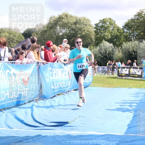 25.08.2024 - Elbe Triathlon Hamburg H.Heesch http://msf.ph/oto/6881989 25.08.2024 11:58:11 Ziel 1475, 1549, 1658 meine-sportfotos.de