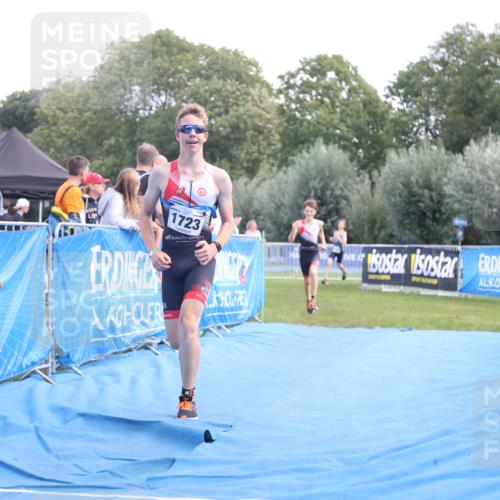 25.08.2024 - Elbe Triathlon Hamburg H.Heesch http://msf.ph/oto/6881990 25.08.2024 12:40:57 Ziel 1723, 1743, 1754, 1759 meine-sportfotos.de