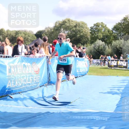 25.08.2024 - Elbe Triathlon Hamburg H.Heesch http://msf.ph/oto/6882005 25.08.2024 11:58:11 Ziel 1475, 1549, 1658 meine-sportfotos.de