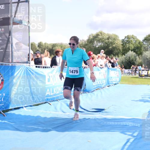 25.08.2024 - Elbe Triathlon Hamburg H.Heesch http://msf.ph/oto/6882025 25.08.2024 11:58:12 Ziel 1475, 1658 meine-sportfotos.de