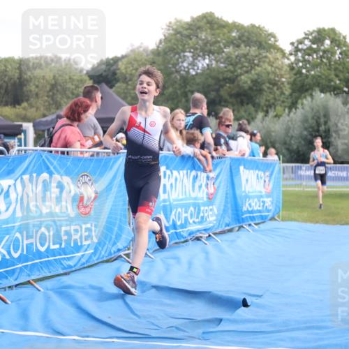 25.08.2024 - Elbe Triathlon Hamburg H.Heesch http://msf.ph/oto/6882039 25.08.2024 12:41:00 Ziel 1723, 1743, 1754, 1759 meine-sportfotos.de