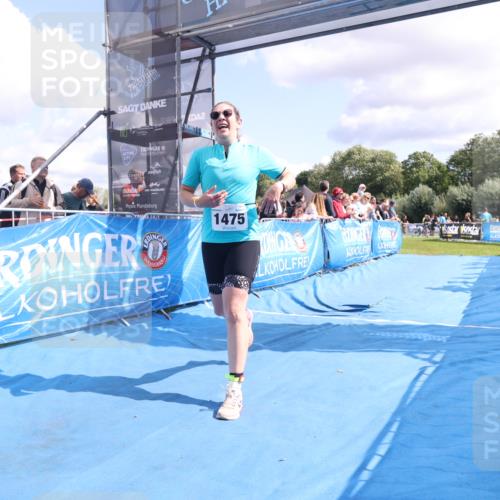 25.08.2024 - Elbe Triathlon Hamburg H.Heesch http://msf.ph/oto/6882047 25.08.2024 11:58:12 Ziel 1475, 1658 meine-sportfotos.de